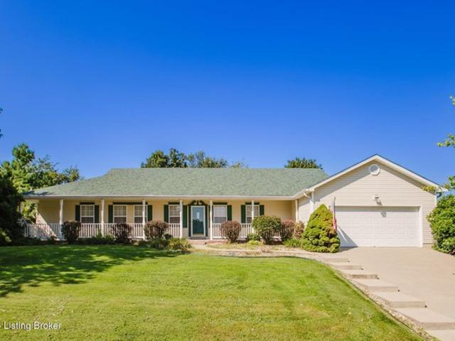 House for sale in Cecilia, Kentucky