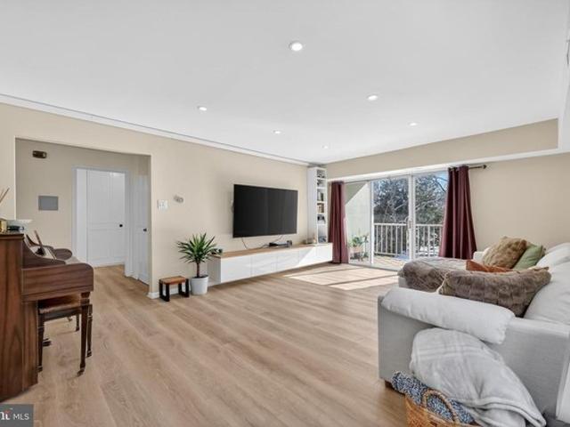 Condo for sale in Delco, Pennsylvania