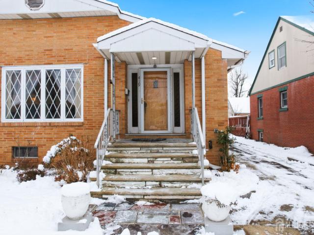 House for sale in Dunellen, New Jersey