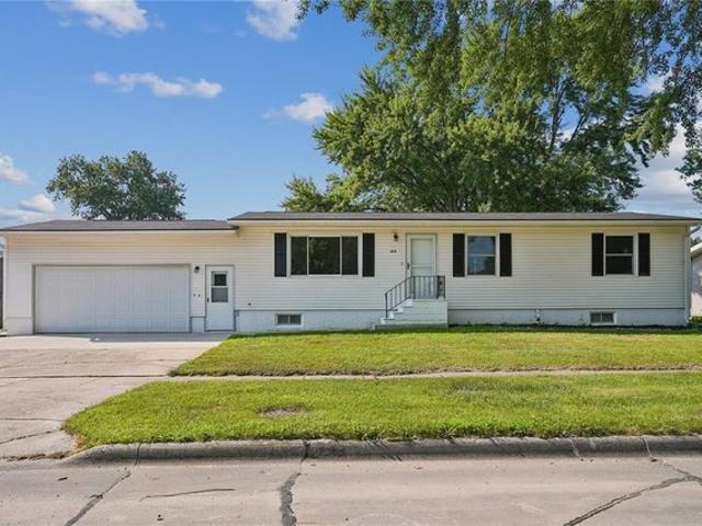 House for sale in Readlyn, Iowa