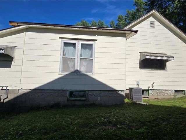 House for sale in Cameron, Missouri