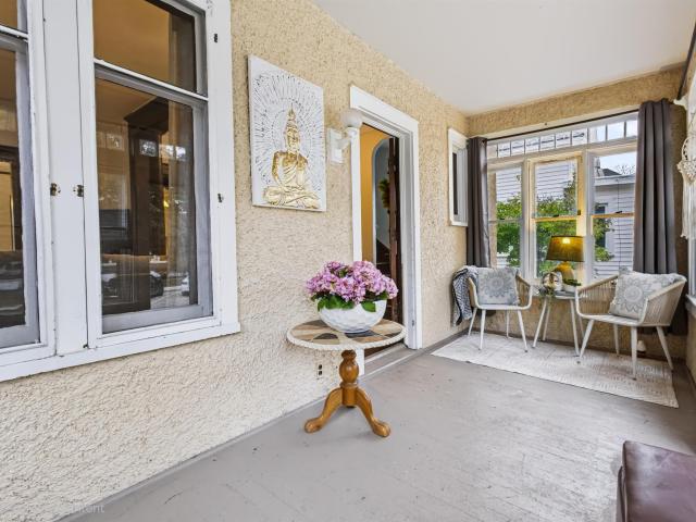 House for sale in Historic Central, Appleton
