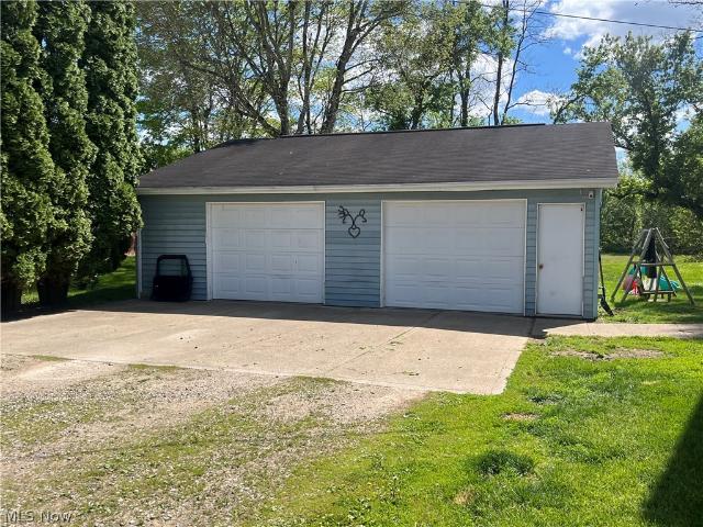 House for sale in Warsaw, Ohio