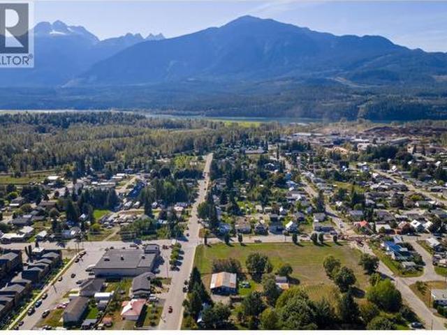 House for sale in Revelstoke, British Columbia