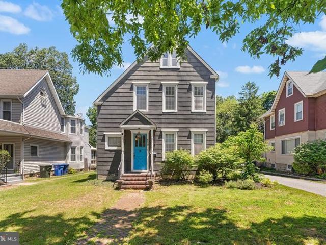 House for sale in Riverton, New Jersey