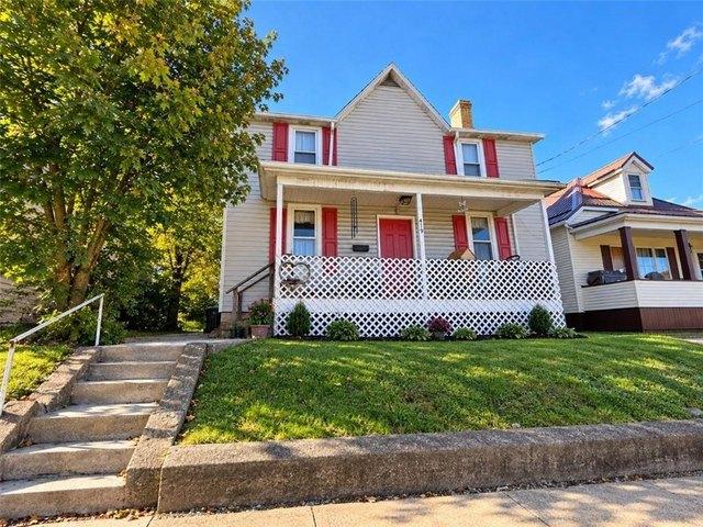 House for sale in Vandergrift Heights, Vandergrift