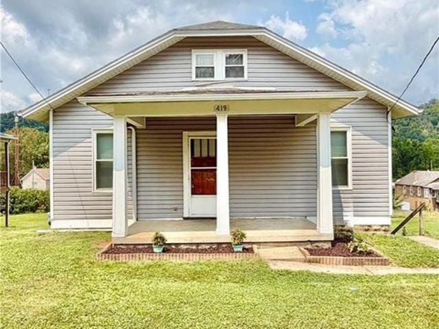 House for sale in Newell, Pennsylvania