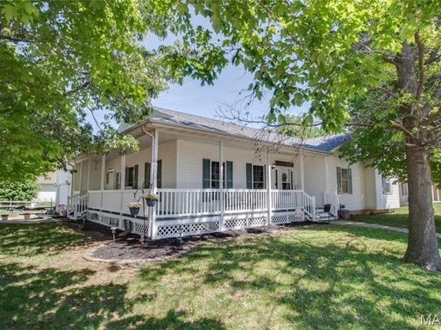 House for sale in Caseyville, Illinois