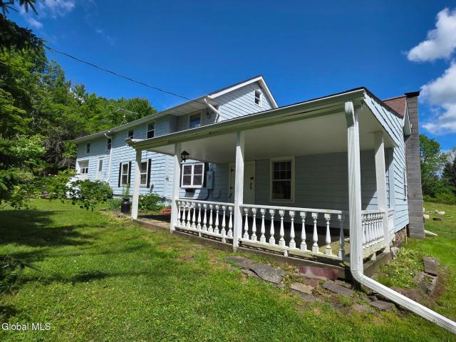 House for sale in New York