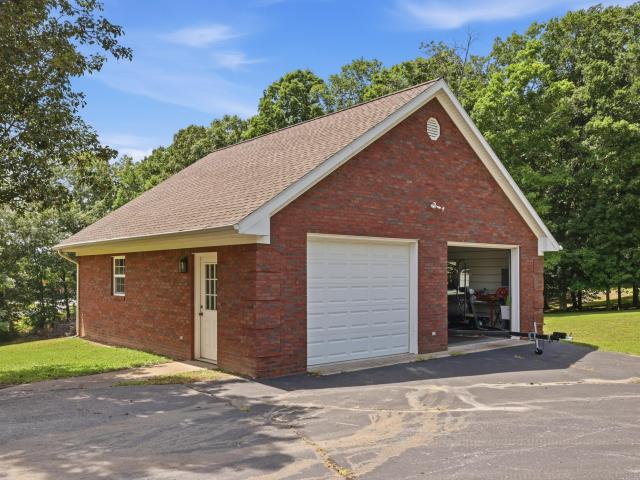 House for sale in Cadiz, Kentucky
