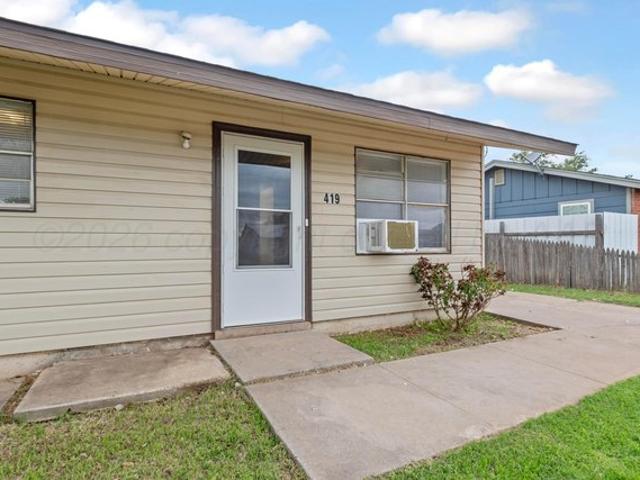 House for sale in Hereford, Deaf Smith County