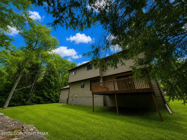 House for sale in Newfoundland, Pennsylvania
