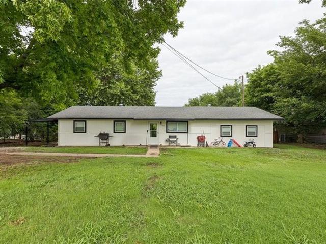 House for sale in Lexington, Oklahoma
