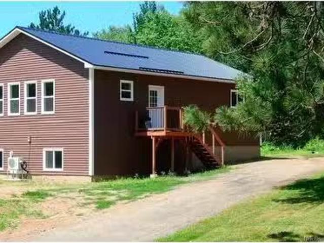 House for sale in Hardwood Ridge, New Brunswick