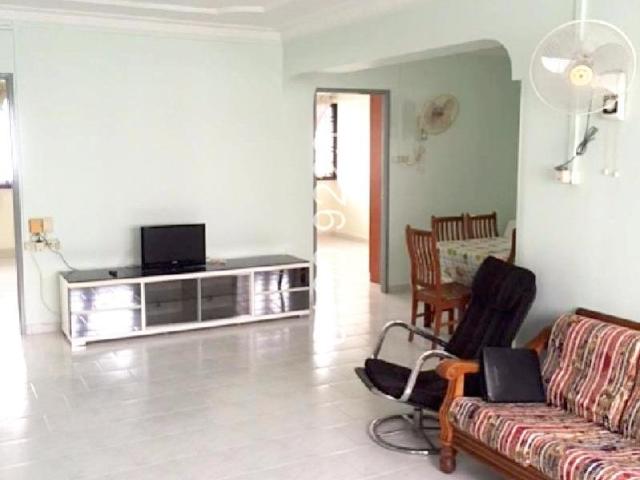 Apartment for sale in 19 North East, Hougang