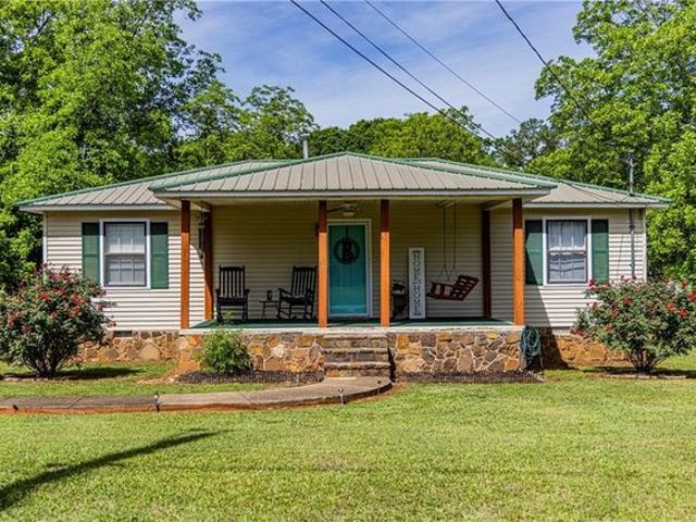 House for sale in Cedartown, Georgia