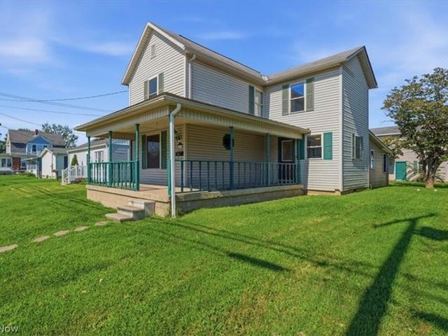 House for sale in Williamstown, West Virginia