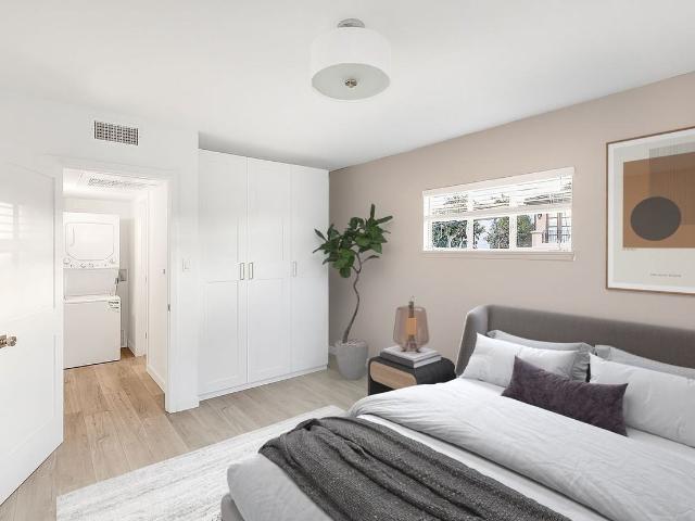 Apartment for rent in Beverly Hills
