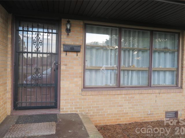 House for sale in Lowell, North Carolina