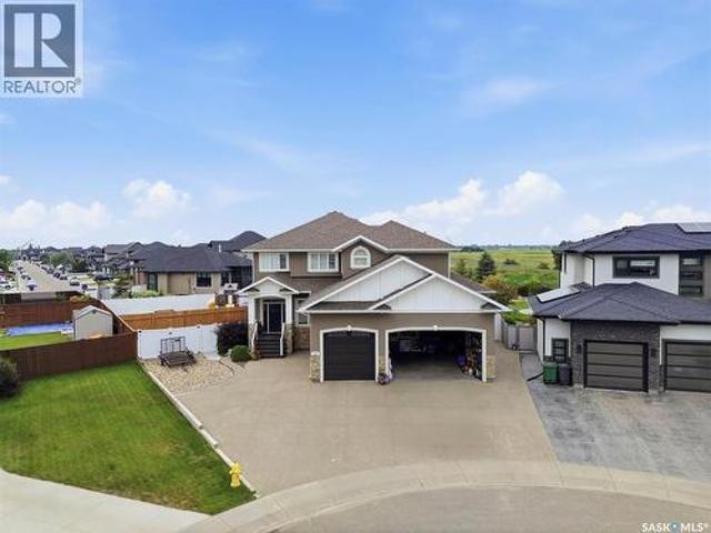 House for sale in Saskatoon, Saskatchewan