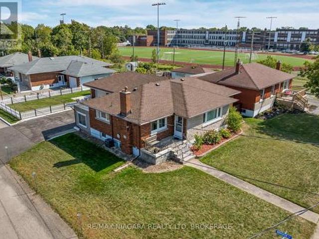 House for sale in Niagara, Ontario