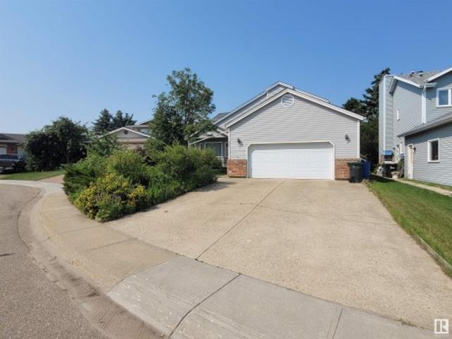 House for sale in Sherwood Park