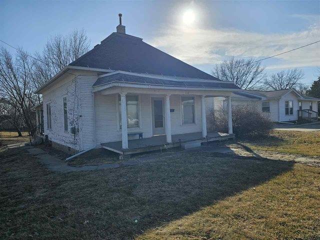 House for sale in Sigourney, Iowa