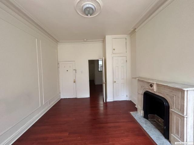 Property for rent in Arverne, New York
