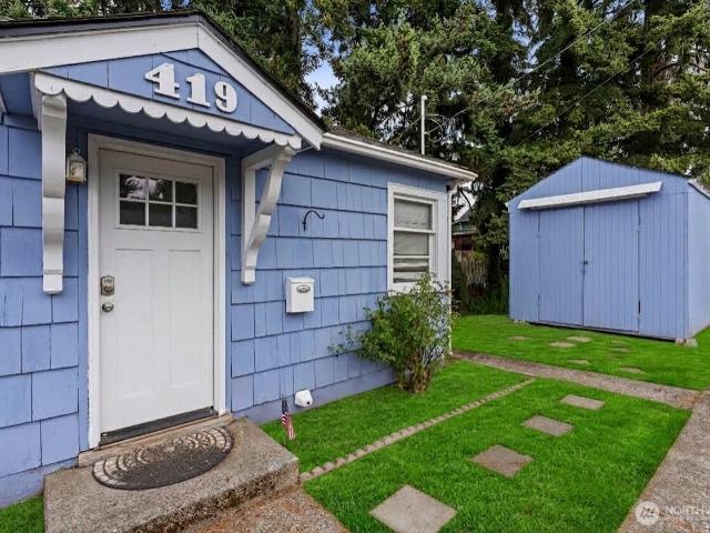 House for sale in Centralia, Lewis County