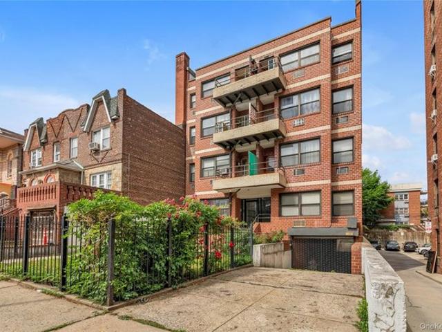 Condo for sale in Queens, Arverne