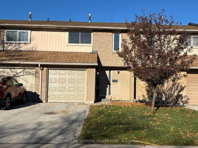 Condo for sale in Oakville, Ontario