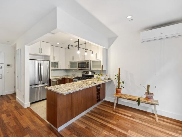 Condo for sale in Queens, Arverne