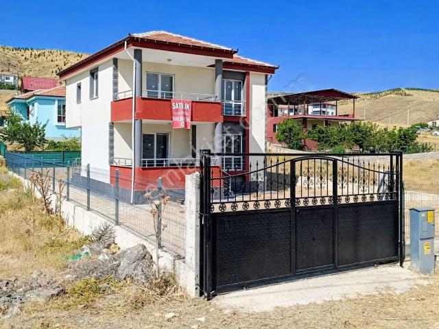 Kemalpaşa, Ulukışla içerisinde satılık Villa