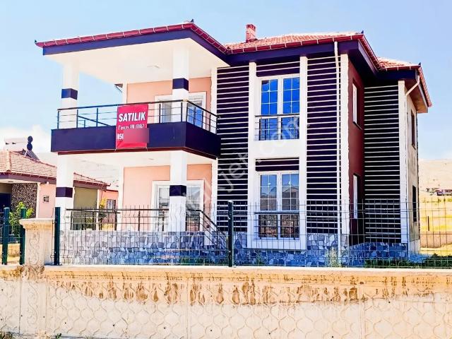 Ulukışla, Niğde içerisinde satılık Villa