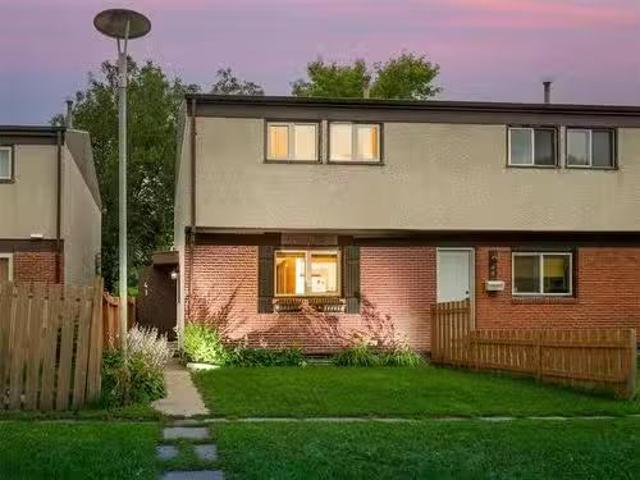 House for sale in Selkirk, Manitoba