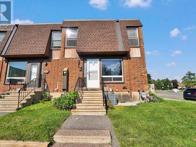 Townhouse for sale in Mulhurst Bay, Ontario