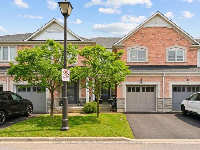 Townhouse for sale in Woburn, Ontario