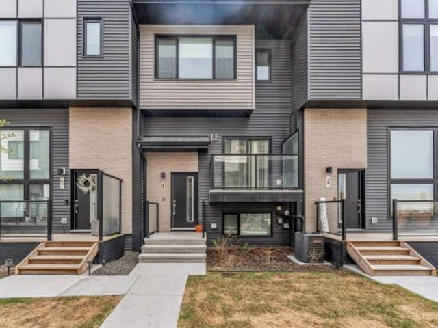 Townhouse for sale in Sherwood Park, Alberta