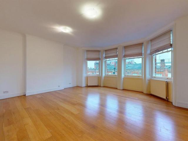 Apartment for rent in Royal Borough of Kensington and Chelsea, Greater London