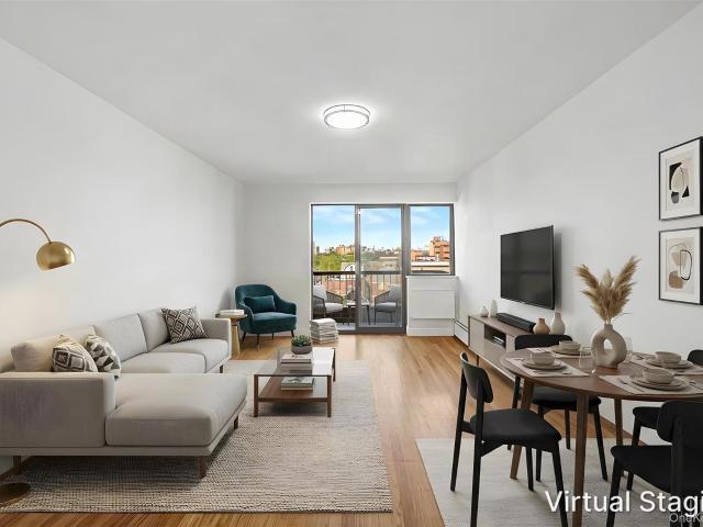 Condo for sale in Queens, Arverne