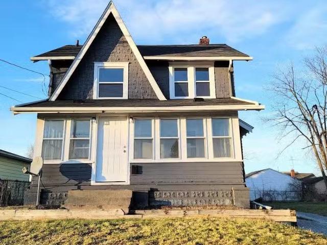 House for rent in Akron