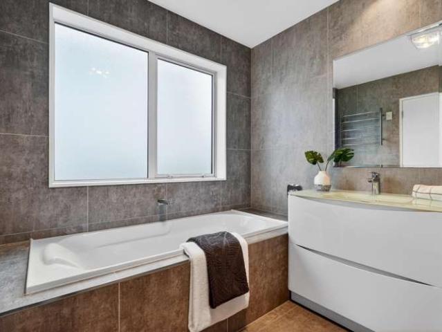 House for sale in Orewa