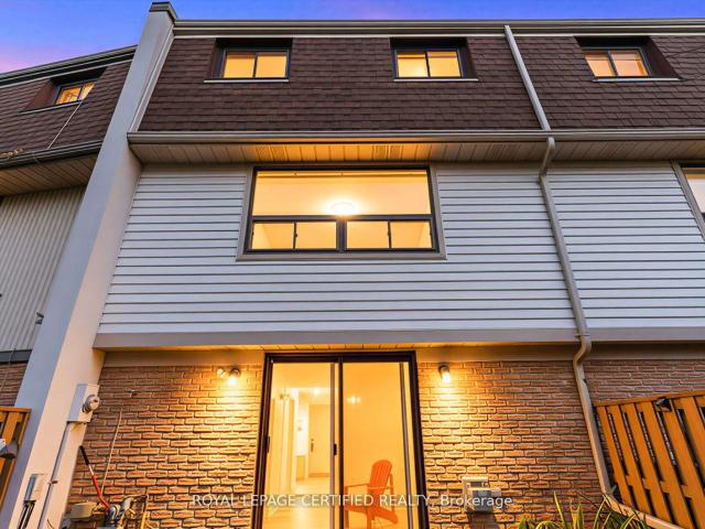 Condo for rent in Woburn, Ontario