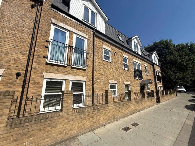 Studio for rent in London Borough of Lewisham, Greater London