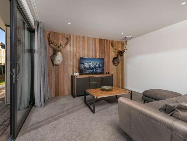 House for sale in Otakou