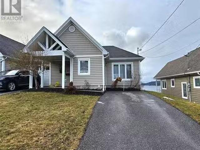House for sale in Corner Brook, Newfoundland And Labrador
