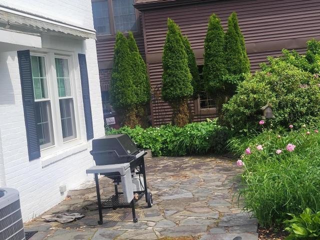 House for sale in Castleton On Hudson, New York
