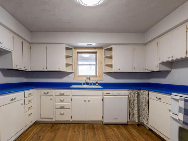 House for sale in Olive Hill, Kentucky