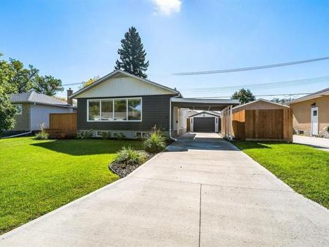 House for sale in East St. Paul, Manitoba