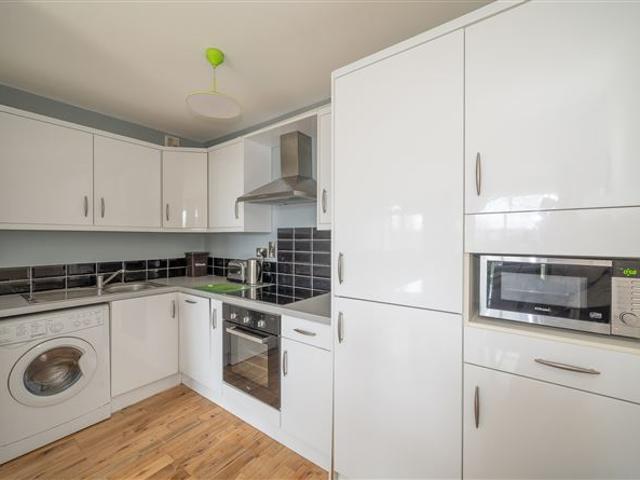 Apartment for sale in Bluebell, Dublin